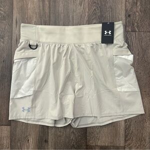 Under Armour UA Trail Run Loose Pockets Shorts Women’s Size XL Beige